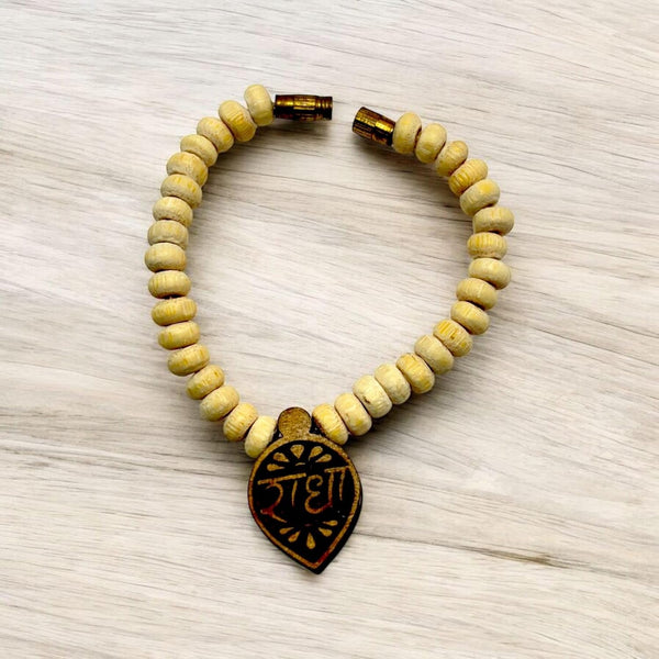 Achleshwar Small Original Tulsi Mala with Radha Pendant Design for God Idol | Mini Garland Haar for Car Dashboard Idols, Statues, and 0–6 No Laddu Gopal | Size: 7 cm