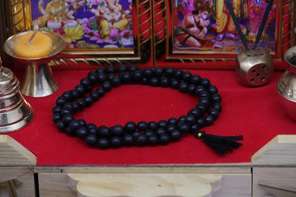 Hakik mala for Shani Dosh with black bead strands and tassel