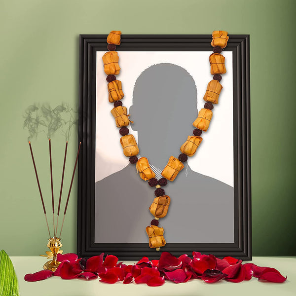 Chandan ki Mala (bandh-Fool)