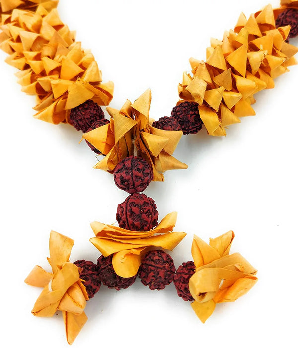 Rudrakhs Chandan Mala for Photo - Achleshwar