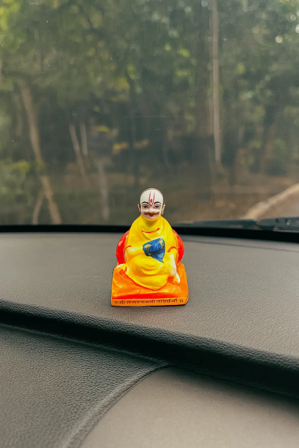 Shree Vitthalnathji gosai ji(Gusainji) Idol – Small Marble Dust Murti | Handcrafted Pushtimarg Idol for Puja & Gifting - Achleshwar
