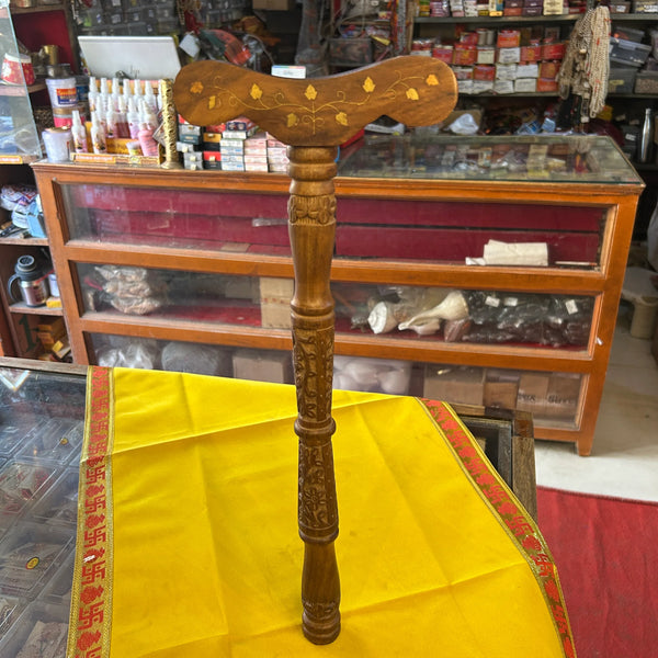 Mala jaap hand stand teki T Shaped Indian Stick - Achleshwar
