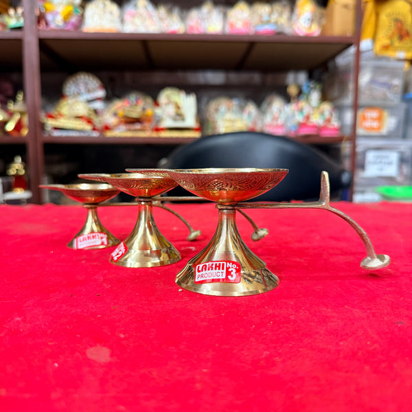 Brass Plain aarti Diya Stand with Handle - Achleshwar