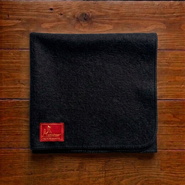 Black Woolen Pooja Aasan