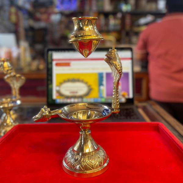Jelhari Gaumukh Shivling – Handcrafted Water Flow Jelhari for Lord Shiva Pooja – Achleshwar - Achleshwar