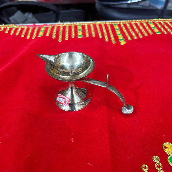 Achleshwar Brass Plain aarti Diya Stand with Handle