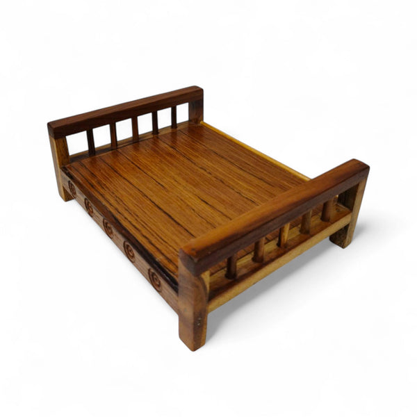 Kanha ji wooden bed